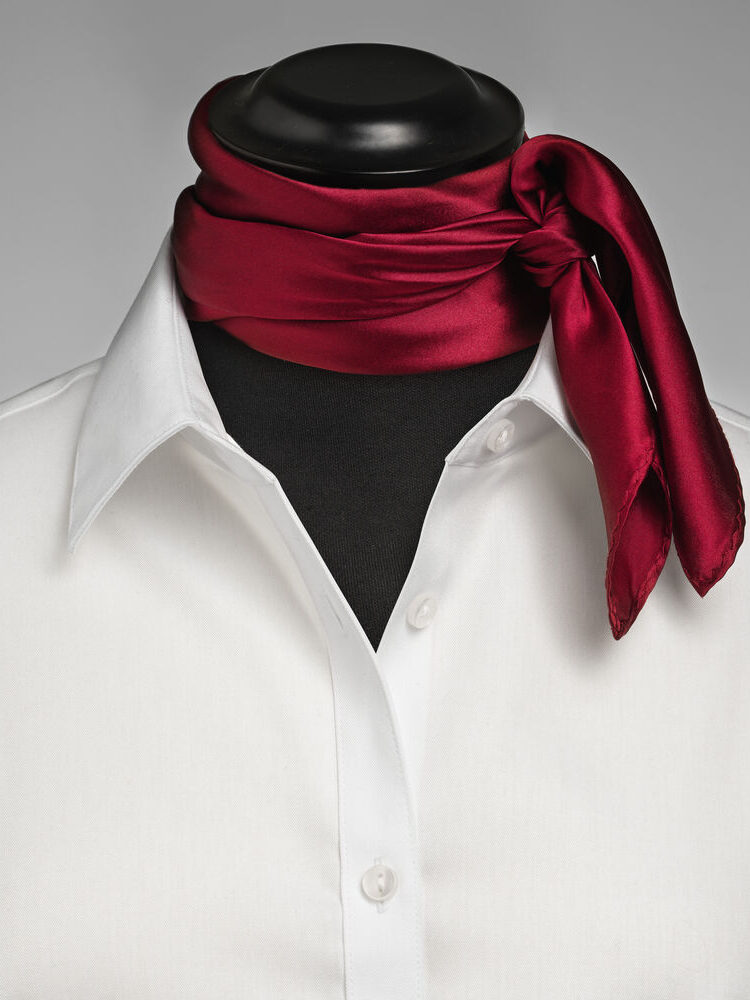 2920600-490_Scarf_wine